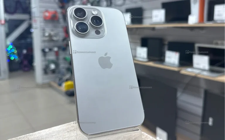 Apple iPhone 16 Pro 8/256 ГБ