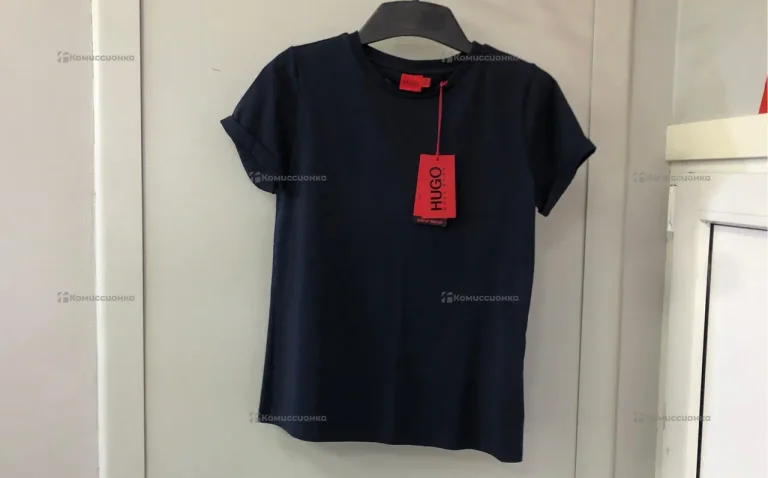 Женская майка Hugo оригинал (размер S)