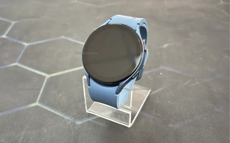 Часы  Samsung Watch 5