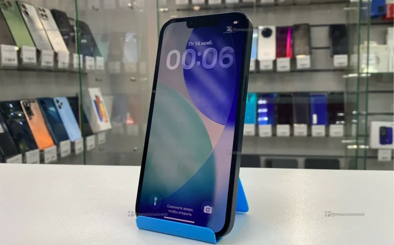 Apple iPhone 13 4/128 ГБ