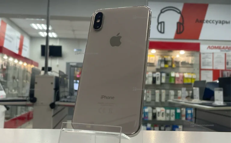 Apple iPhone X 3/64 ГБ