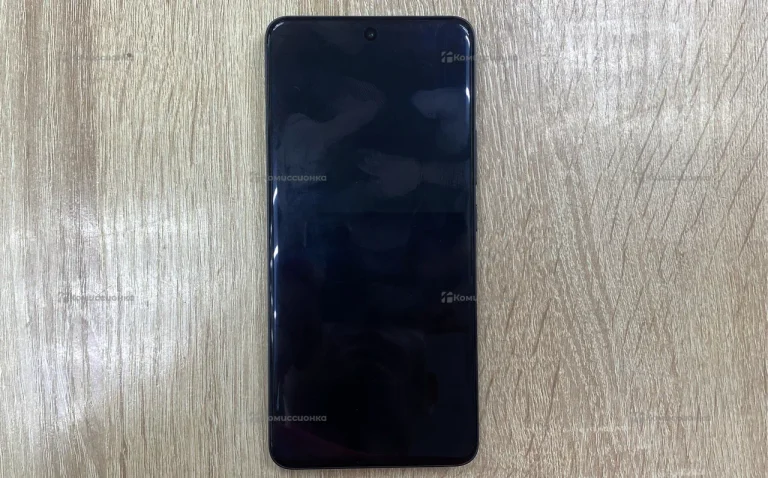 Vivo iQOO Z10 8/256 ГБ