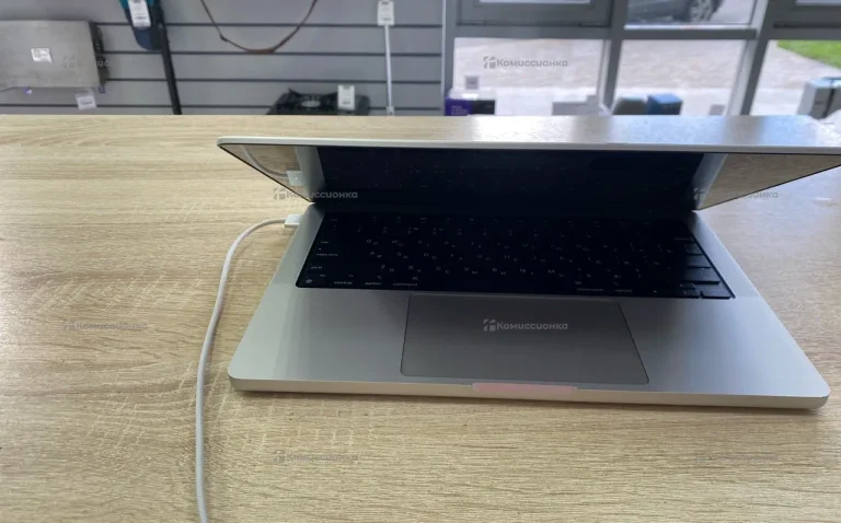 Ноутбук MacBook Pro a2779