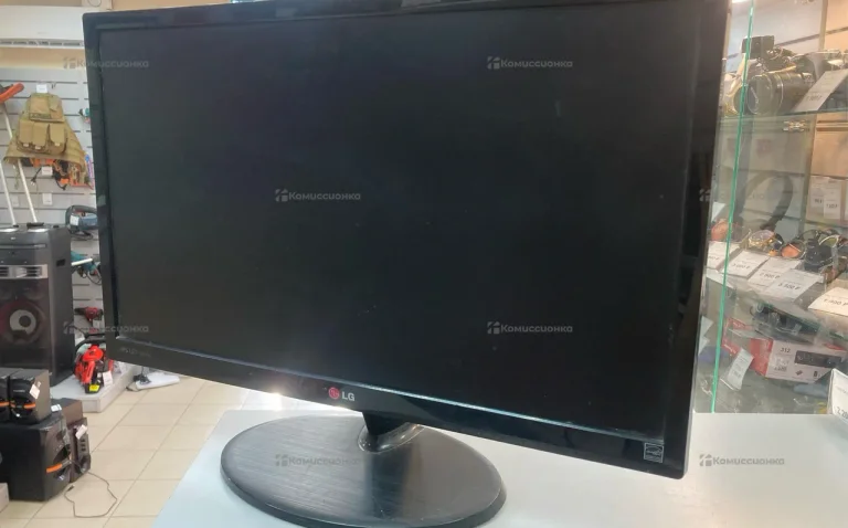Монитор LG 23EA53T
