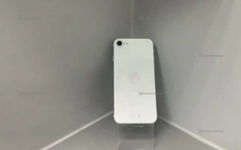 Apple iPhone SE 2020 128 ГБ.