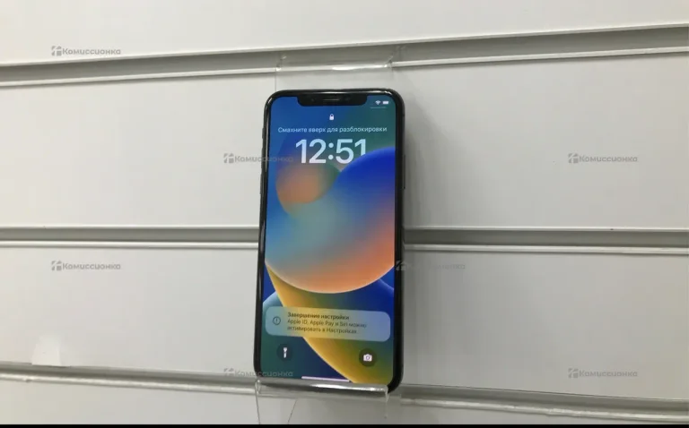 Apple iPhone X 3/64 ГБ