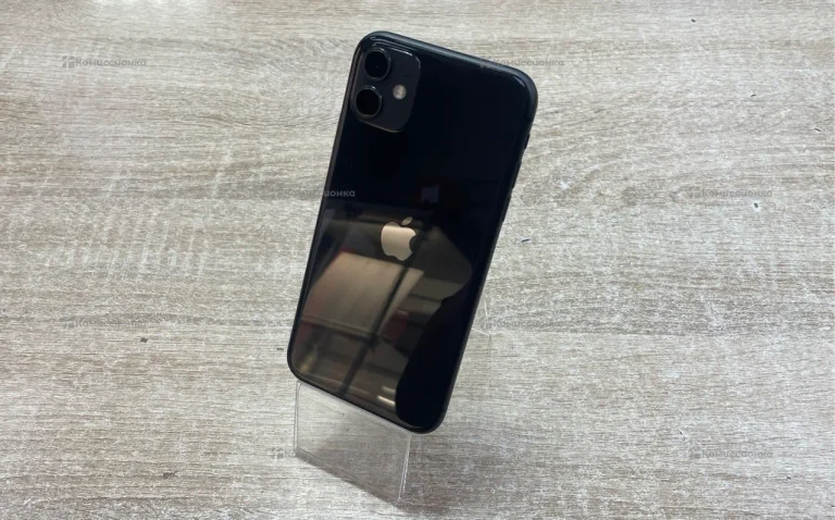 Apple iPhone 11 4/128 ГБ