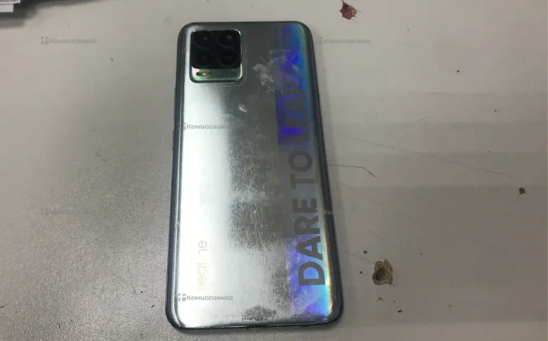 Realme 8