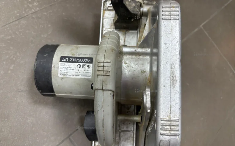 Дисковая пила Интерскол ДП-235/2000М