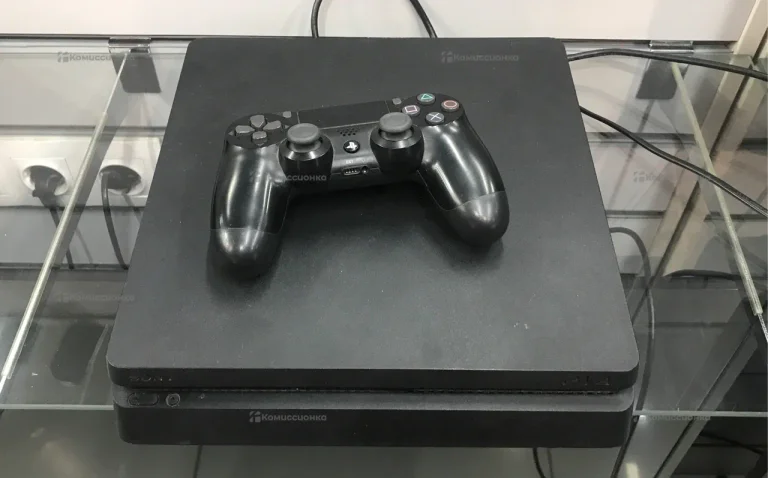 Приставка PS4. slim 1tb