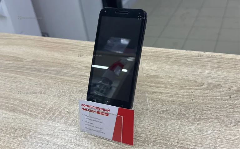 Alcatel U5 3G 4047D 1/8 ГБ