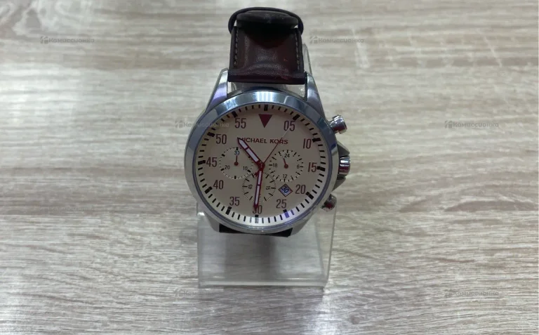 Часы  MICHAEL KORS