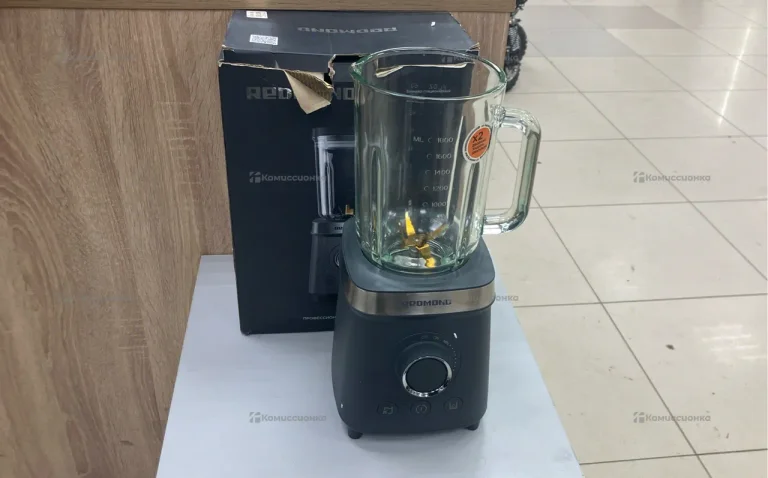 Блендер Redmond BS410