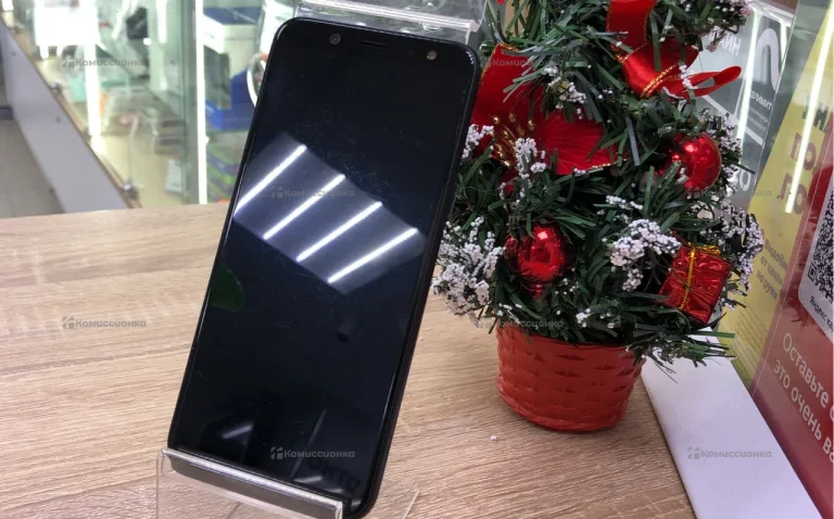 Samsung Galaxy A6 (2018) 3/32 ГБ
