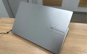 Ноутбук  Asus vivobook 15 x1504Z