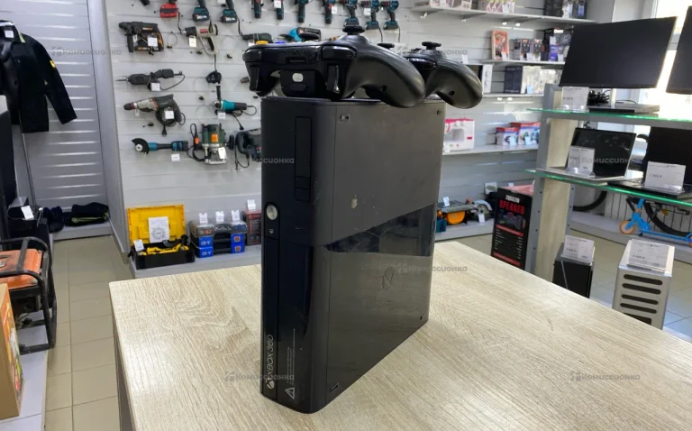 Приставка Xbox 360