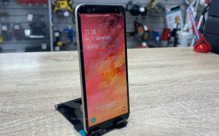 Samsung Galaxy A6 (2018) 3/32 ГБ