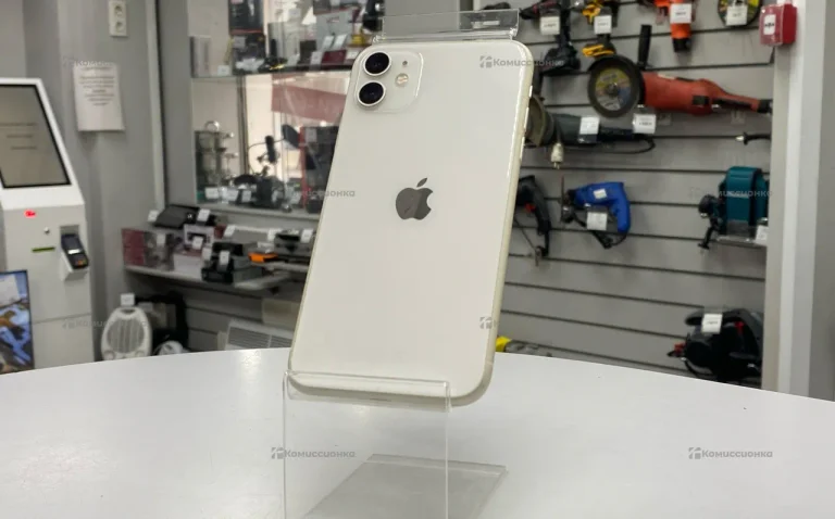 Apple IPhone 11 64Gb