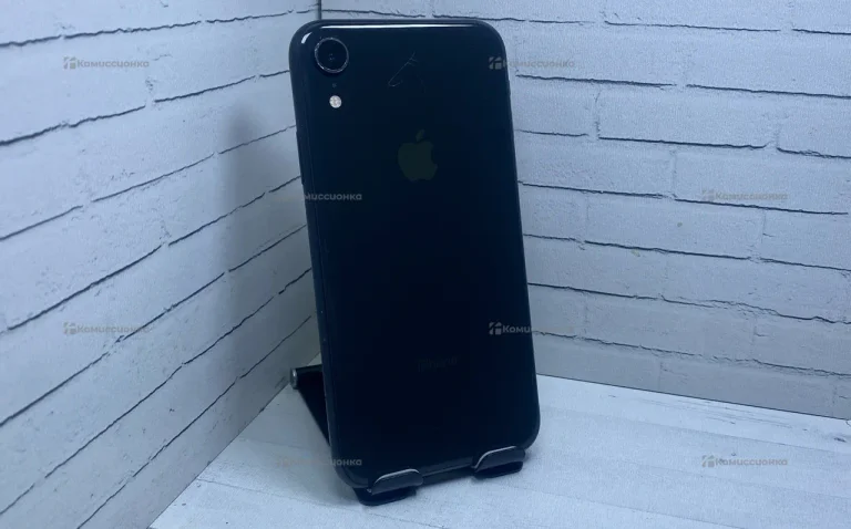 Apple iPhone XR 3/64 ГБ