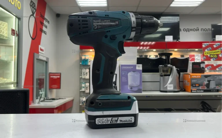 Дрель-шуруповерт makita DF347D