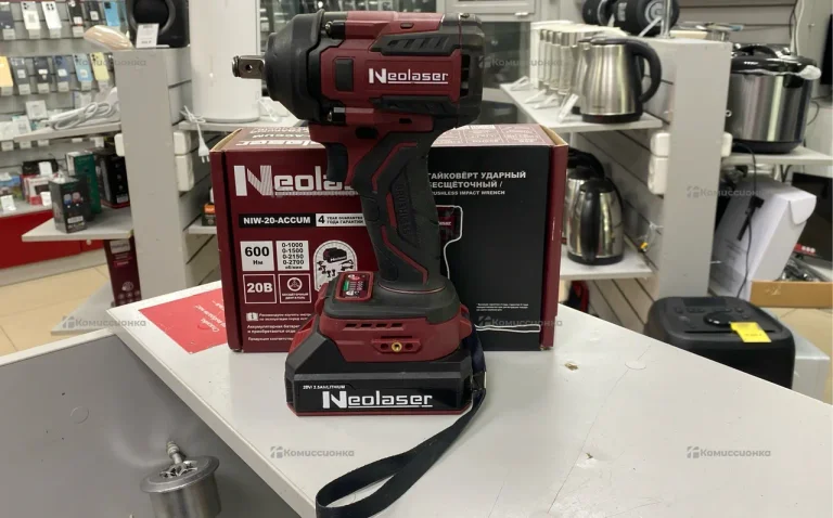 Гайковерт аккумуляторный ударный бесщеточный NIW20