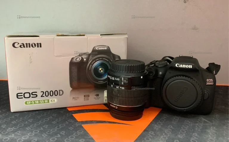 Фотоаппарат  Canon EOS 2000D