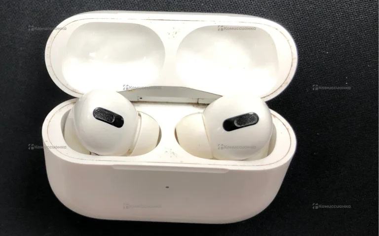 Наушники Apple AirPods Pro