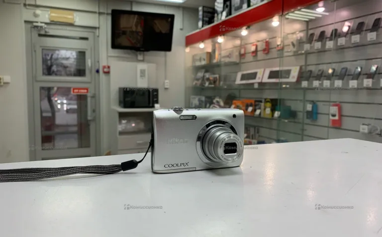 Фотоаппарат Nikon Coolpix A100