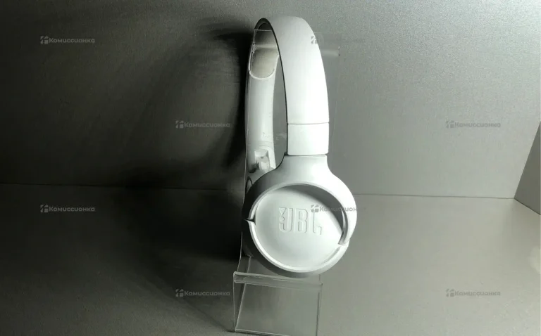 Наушники  JBL 520bt