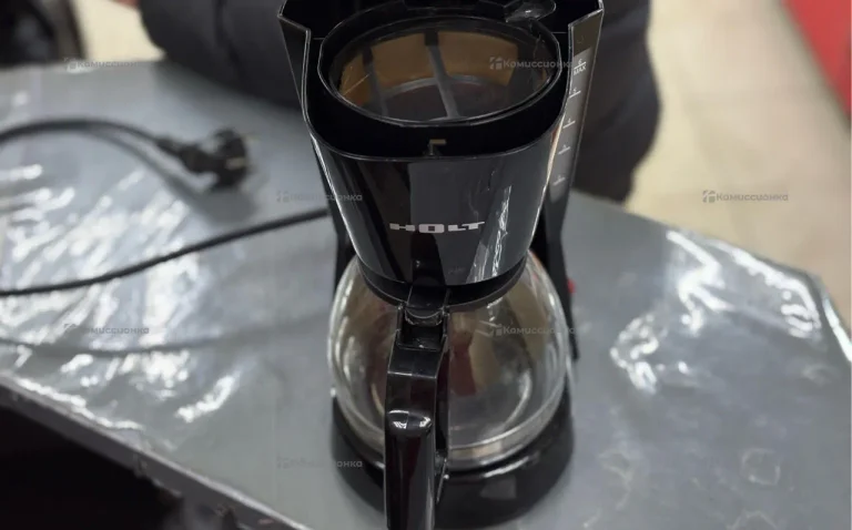Кофеварка holt