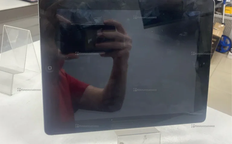 Планшет Apple iPad 4 16Gb Wi-Fi + Cellular