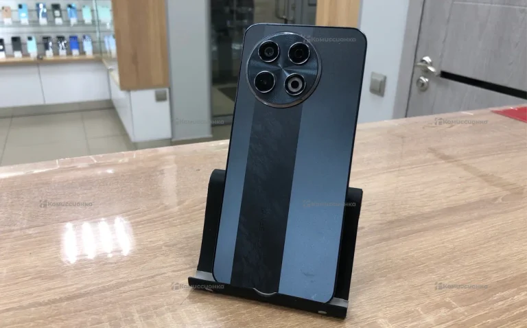 Tecno Spark 30 Pro 8/256 ГБ