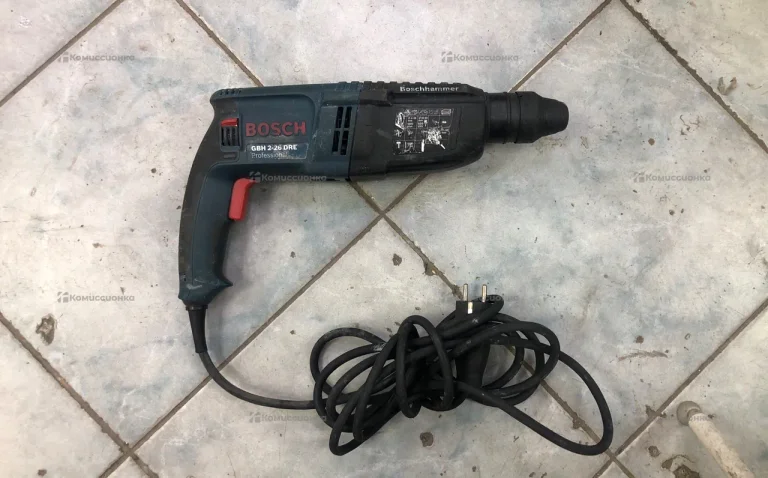 Перфоратор Bosch 2-26 DRE.