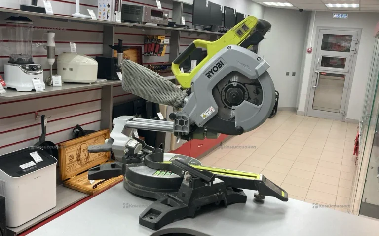 Торцовочная пила Ryobi EMS254L