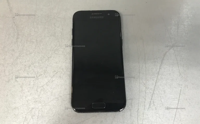 Samsung Galaxy A5 (2017) 3/32 ГБ