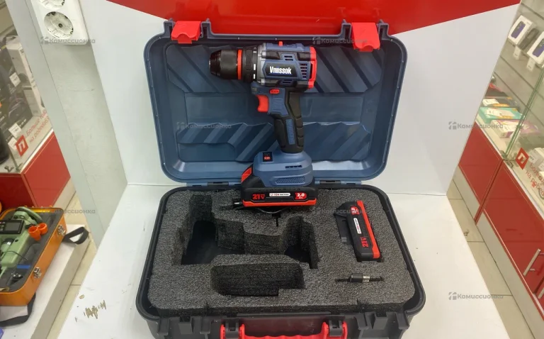 Шуруповерт Vniissok V-21B
