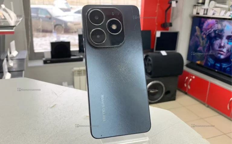 Tecno Spark 20 Pro 5G 8/128 ГБ