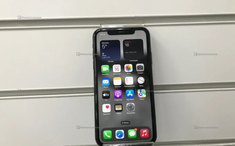 Apple iPhone XR 3/128 ГБ