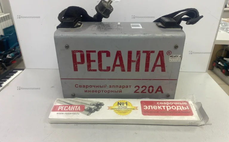 Сварочный аппарат РЕСАНТА САИ-220