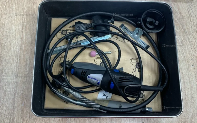 Гравер Dremel 300 + 225 (Limited Edition)