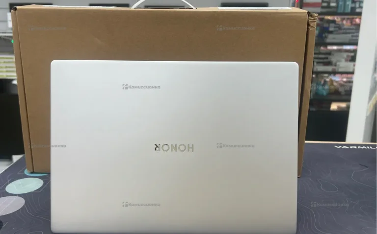 Ноутбук  Honor