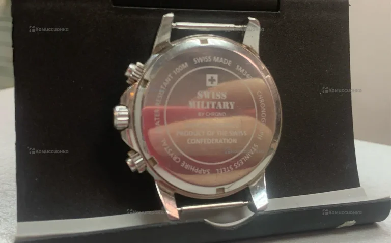 Часы  Swiss military SM34052