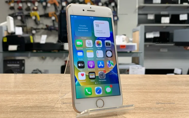 Apple Iphone 8 64 ГБ