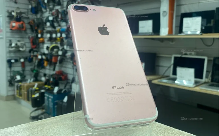 Apple iPhone 7 Plus 3/128 ГБ