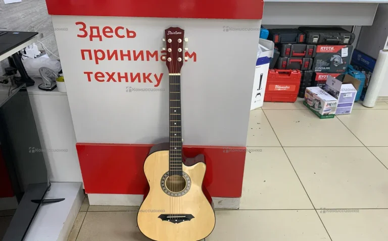 Гитара Stairtone A-38C