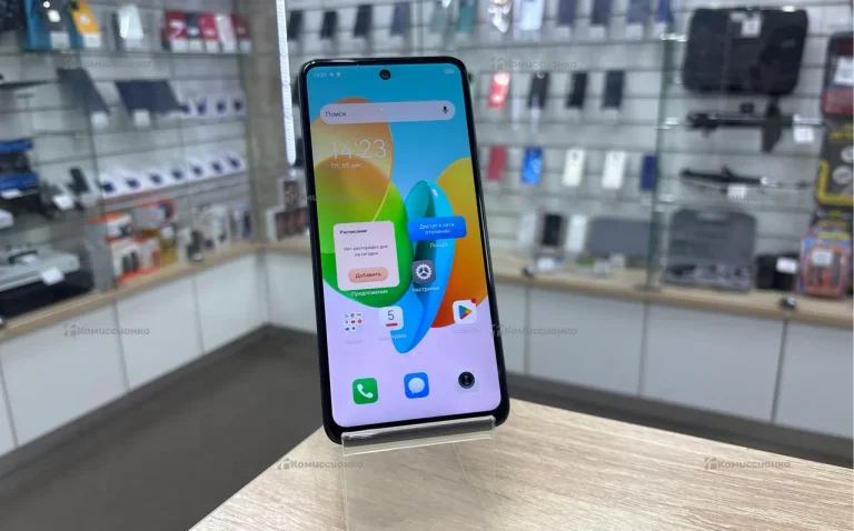 Tecno Spark 20C 4/128 ГБ