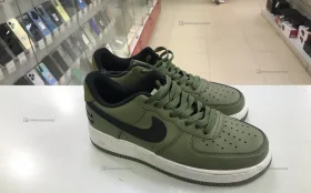 Кроссовки Nike 42р