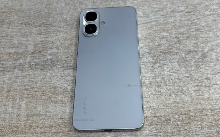 Infinix SMART 10 3/64 ГБ