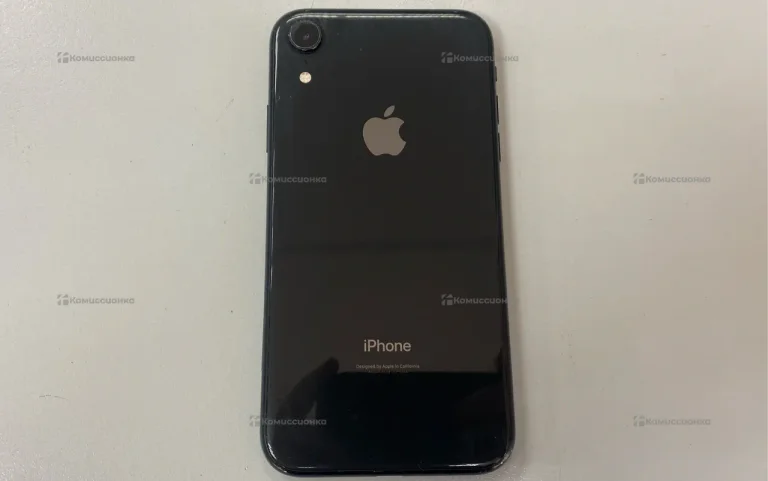Apple IPhone XR 64 gb.