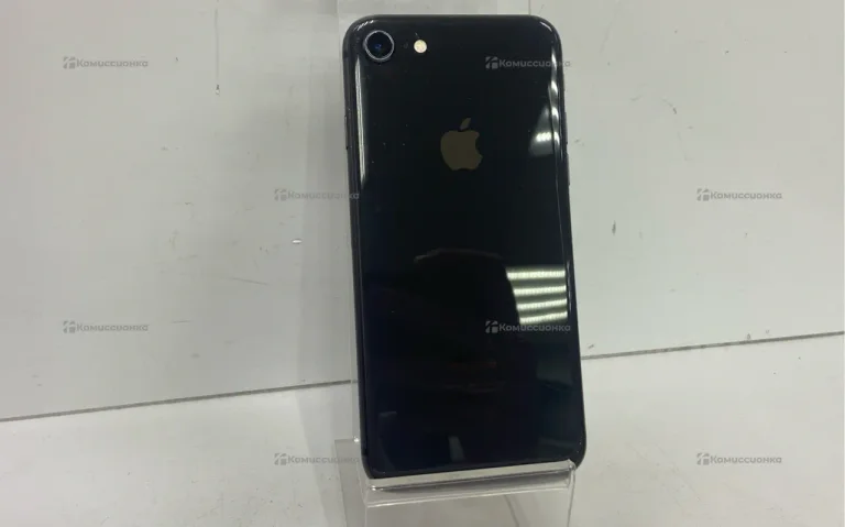 Apple iPhone 8 2/64 ГБ